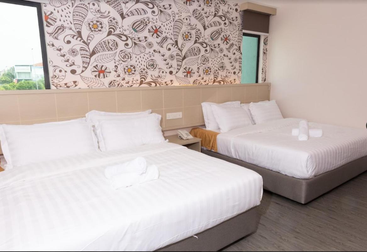 The Crown Hotel @ Klia Sepang Buitenkant foto